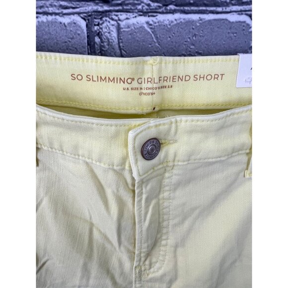 Chico's So Slimming Girlfriend Short Bright Yellow Size 2.5 US 14 Rolled Cuff - Picture 3 of 8